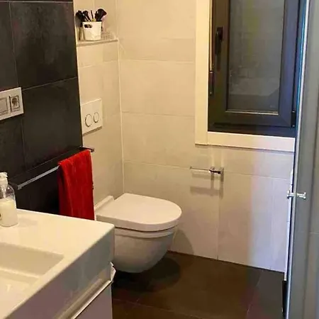 Branca , Agradable Casa Independiente Con Piscina *